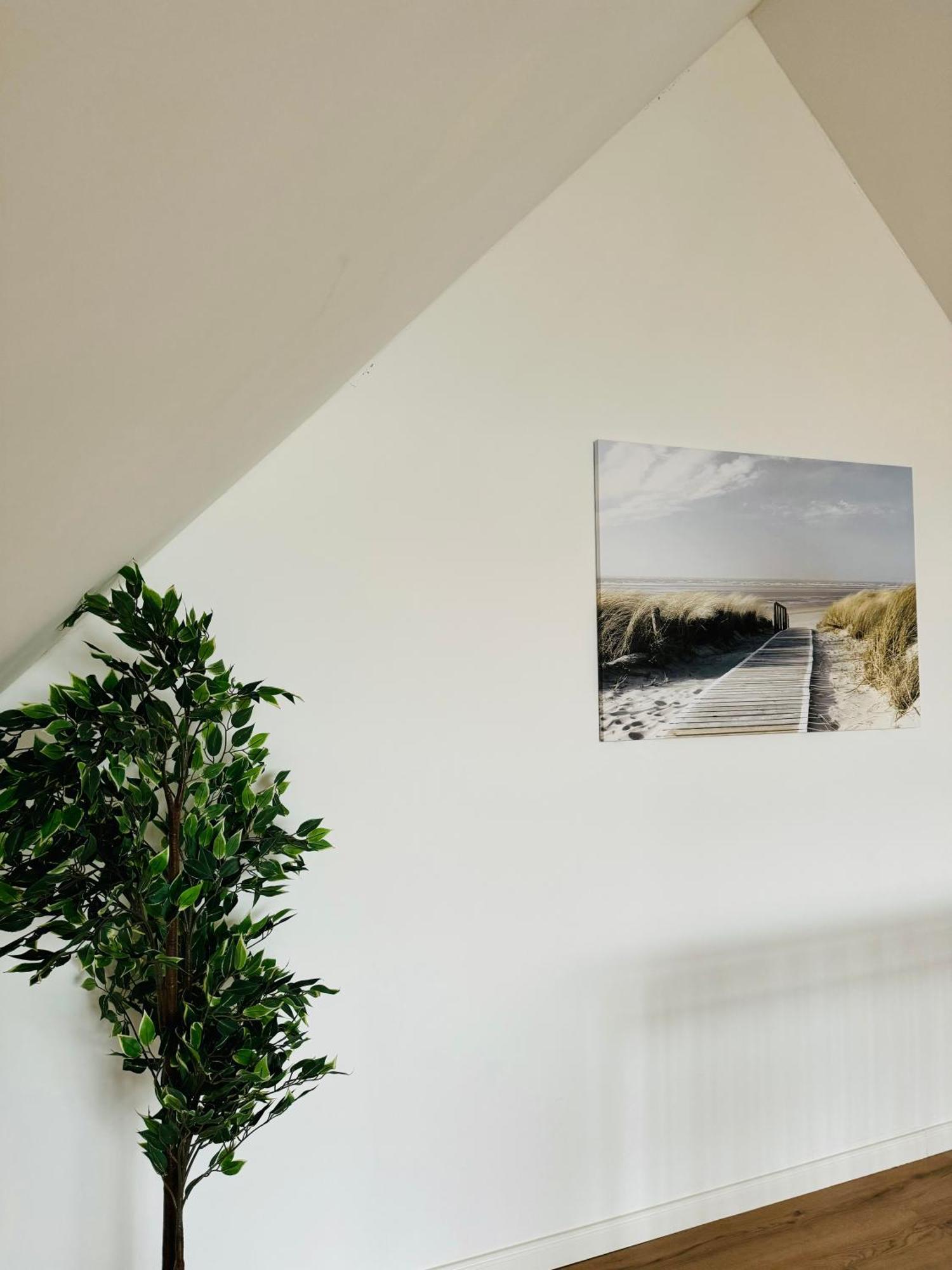 Traumhaftes Familiendomizil In Scharbeutz - Strand 500M, Kostenlos Parken, Garten Esterno foto